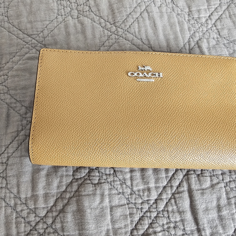 Coach Brown Leather Wallet
